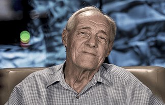 别让这些眼病伴随着父母们老去